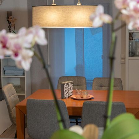 #3 Bequemes Zimmer Mit Pool Und Garten Memmingen Luaran gambar