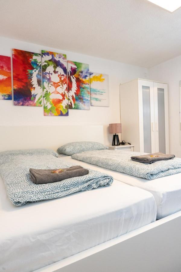 #3 Bequemes Zimmer Mit Pool Und Garten Memmingen Luaran gambar
