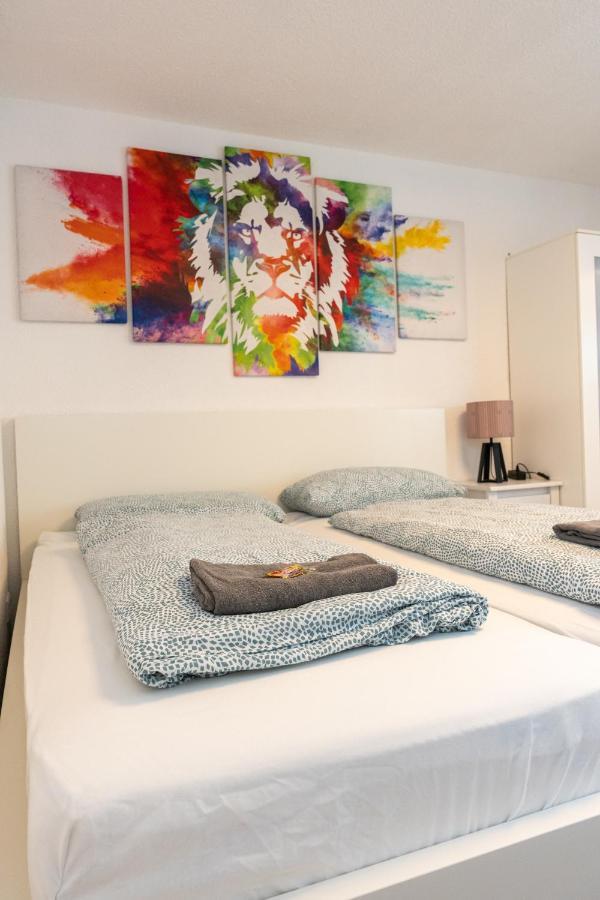 #3 Bequemes Zimmer Mit Pool Und Garten Memmingen Luaran gambar
