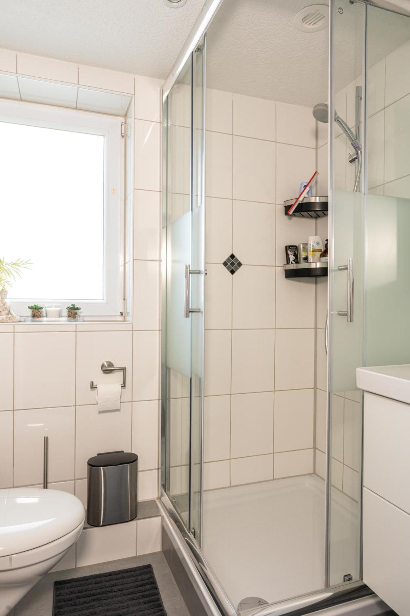 #3 Bequemes Zimmer Mit Pool Und Garten Memmingen Luaran gambar