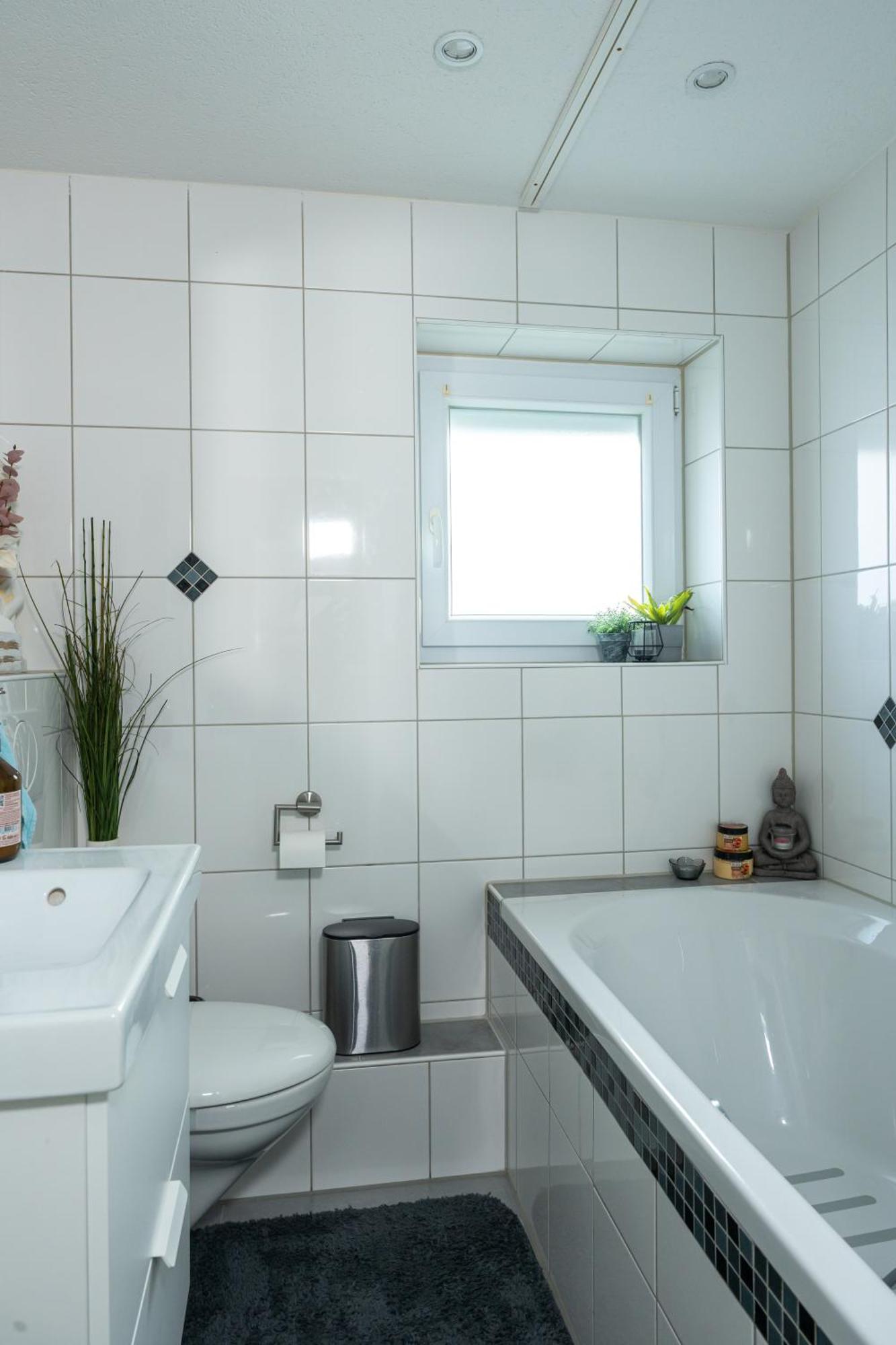 #3 Bequemes Zimmer Mit Pool Und Garten Memmingen Luaran gambar